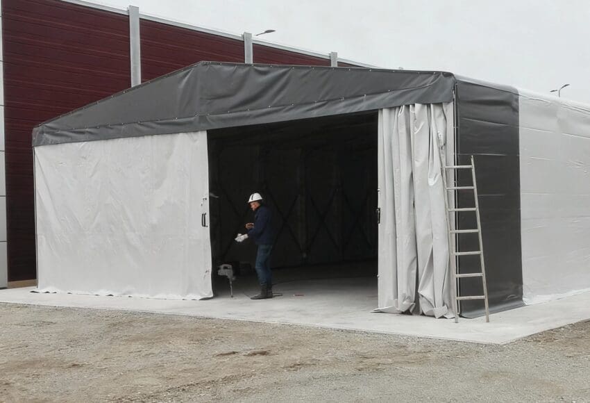 Tunnel industriale in PVC per area operativa e logistica